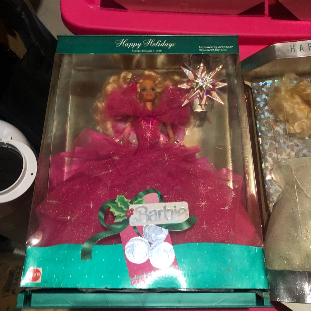 Vintage Holiday Barbie in Sparkling Pink Dress